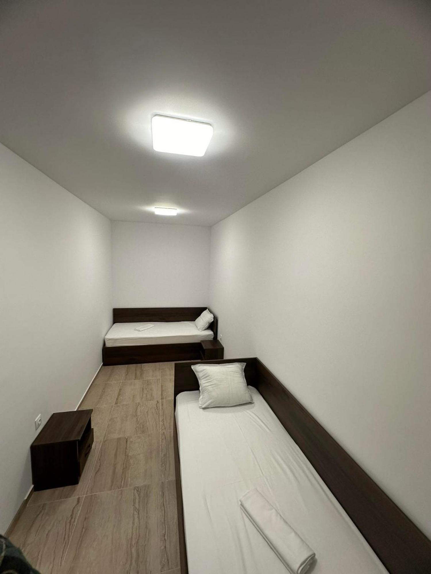 St George Apartcomplex シュコルピロフツ エクステリア 写真